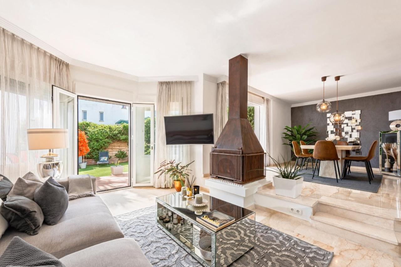 Cozy Townhouse Selwo Villa Естепона Екстериор снимка